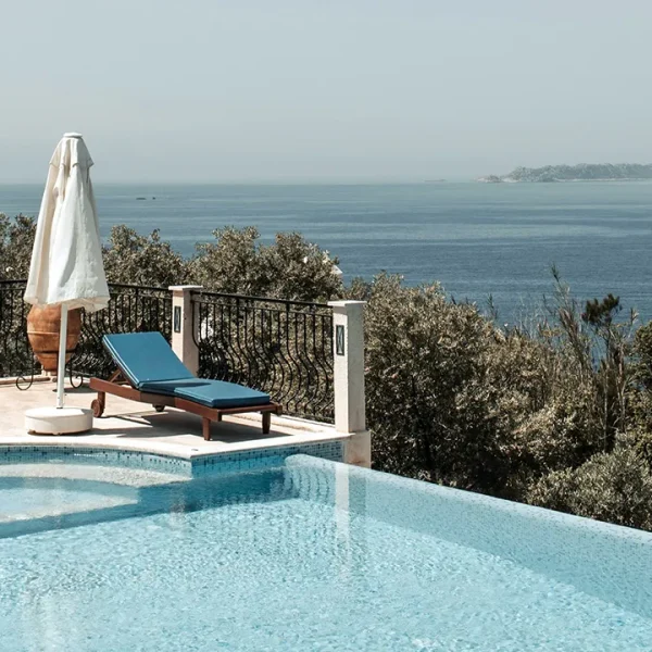 buying a property in La Herradura